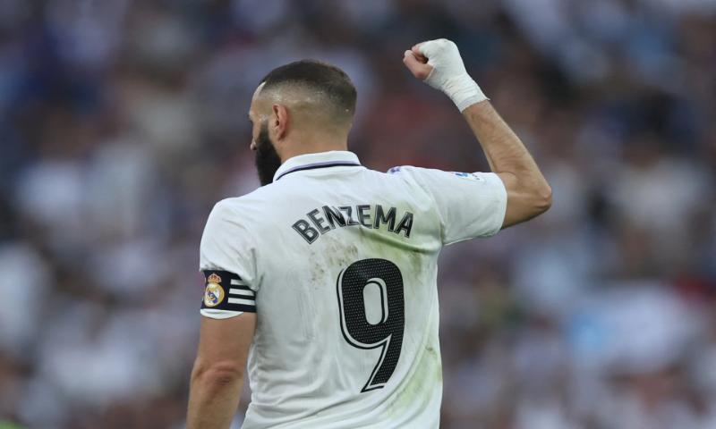 Khi cầu thủ Benzema chuyển đến Real Madrid